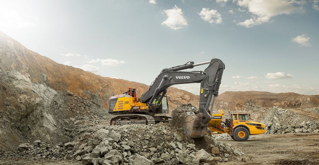 The EC950F crawler excavator is Volvo&apos;s largest.