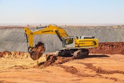 The Liebherr R976 is designed with an optimized hydraulic system. The Liebherr R976 is designed with an optimized hydraulic system.