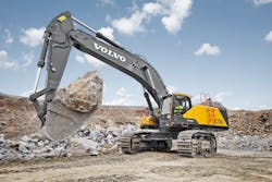 The Volvo EC750E has simplified controls for operator efficiency. The Volvo EC750E has simplified controls for operator efficiency.