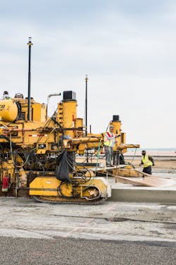 Trimble’s PCS900 technology on a GOMACO slipform paver is a powerful tool. Trimble’s PCS900 technology on a GOMACO slipform paver is a powerful tool.