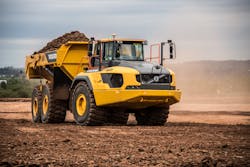 A wealth of data is streamed through Volvo’s co-pilot system. A wealth of data is streamed through Volvo’s co-pilot system.