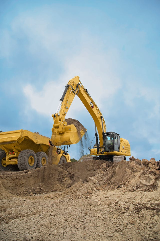 Gx2105 Excavators Caterpillar Cat 349 Hex Cm20181204 39200 32811