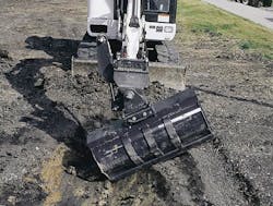 Bobcat’s Hydra-Tilt attachment lets operators create slopes, grades, and contours. Bobcat’s Hydra-Tilt attachment lets operators create slopes, grades, and contours.